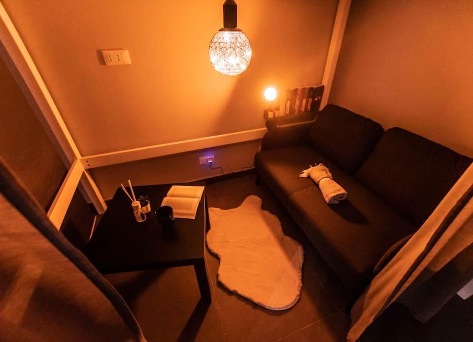 콜레뇨 Modern Loft Center Of Turin + Jacuzzi 30M Metro 아파트 외부 사진