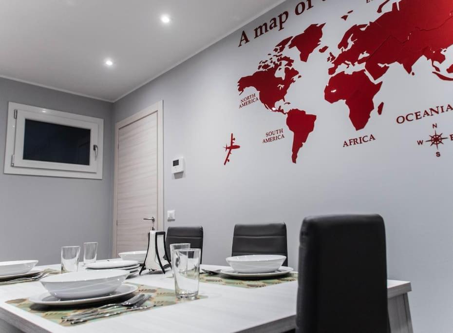 콜레뇨 Modern Loft Center Of Turin + Jacuzzi 30M Metro 아파트 외부 사진