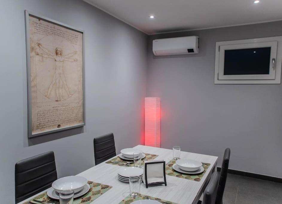 콜레뇨 Modern Loft Center Of Turin + Jacuzzi 30M Metro 아파트 외부 사진