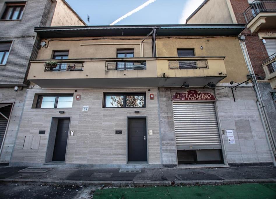 콜레뇨 Modern Loft Center Of Turin + Jacuzzi 30M Metro 아파트 외부 사진