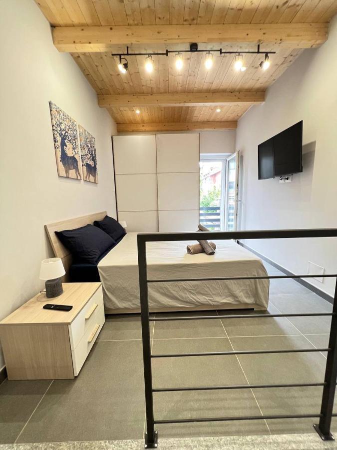 콜레뇨 Modern Loft Center Of Turin + Jacuzzi 30M Metro 아파트 외부 사진