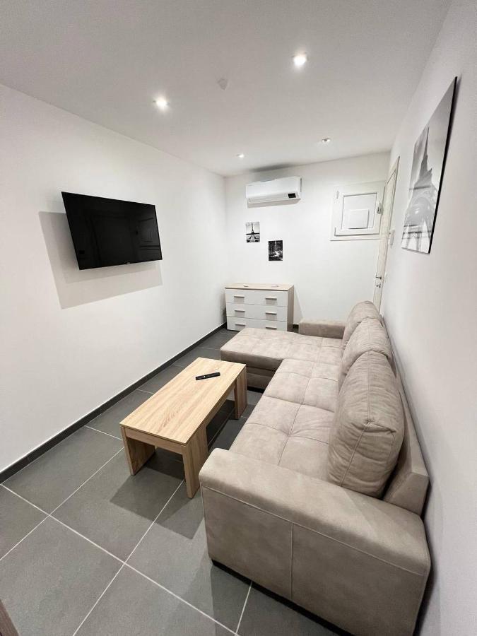 콜레뇨 Modern Loft Center Of Turin + Jacuzzi 30M Metro 아파트 외부 사진