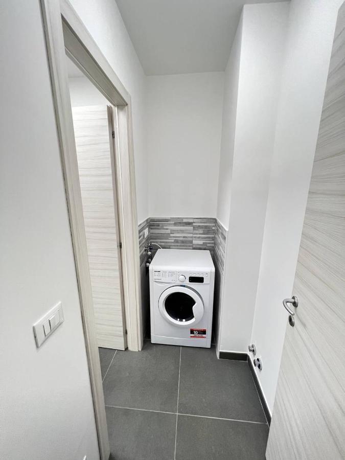 콜레뇨 Modern Loft Center Of Turin + Jacuzzi 30M Metro 아파트 외부 사진