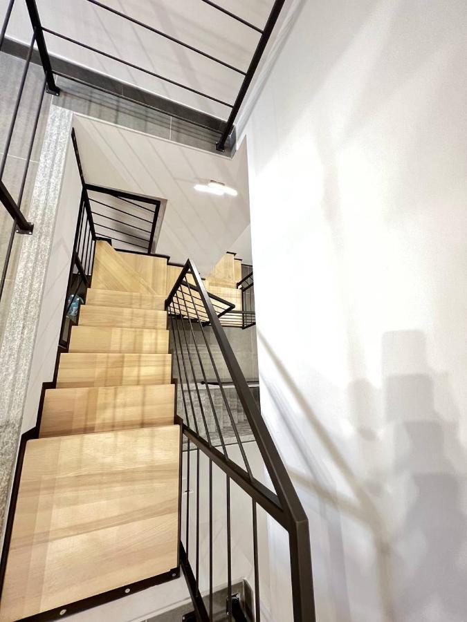 콜레뇨 Modern Loft Center Of Turin + Jacuzzi 30M Metro 아파트 외부 사진